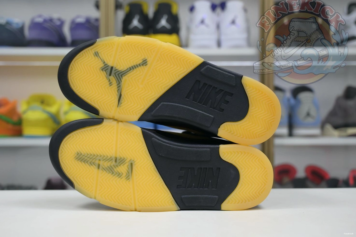 MANIÉRE 5 Jordan A x Air MA 0802